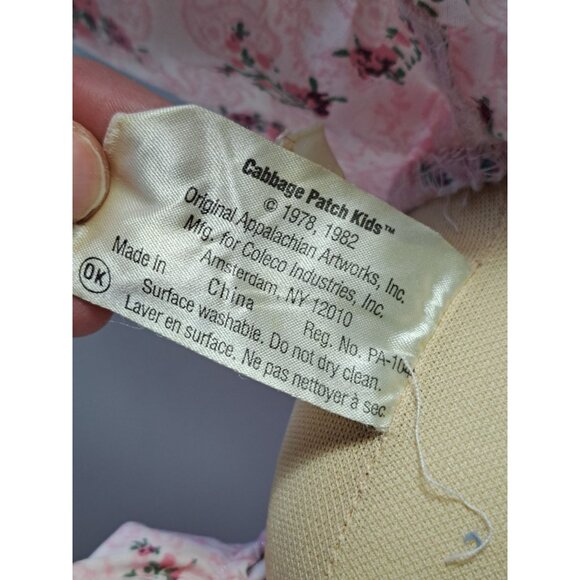 Vintage Cabbage Patch Kids Doll With Pink Floral Dress 1985 Brown Hair Collect - Picture 11 of 12